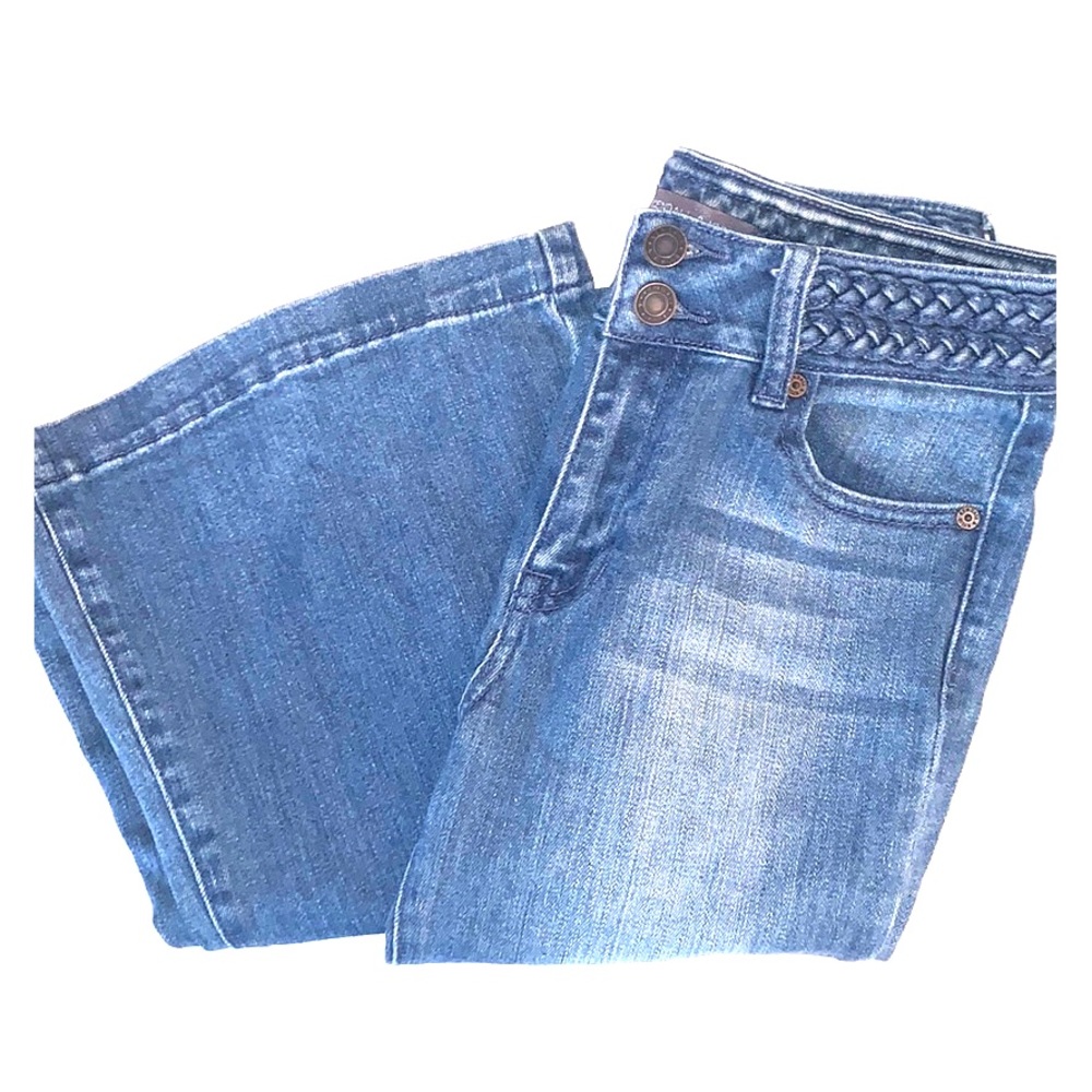 FLARE JEANS